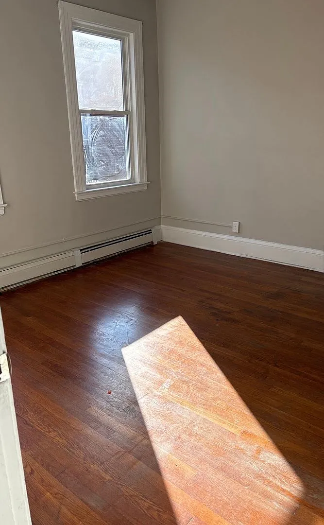 16 EV LLC. — Photo 1
