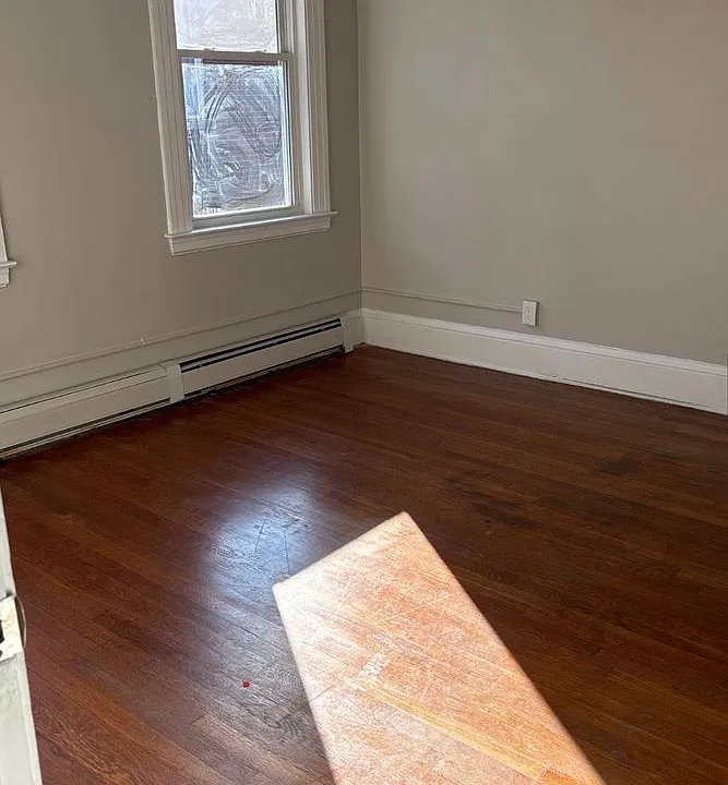 16 Evergreen Ave
