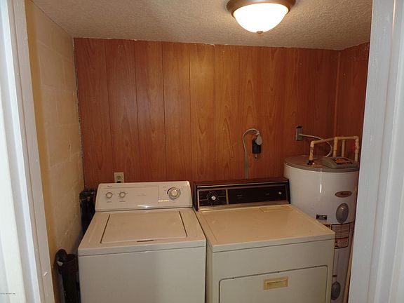 5th image of 2416 Holmes St