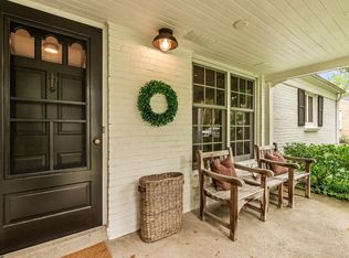 7525 N Boyd Way, Fox Pt, WI 53217