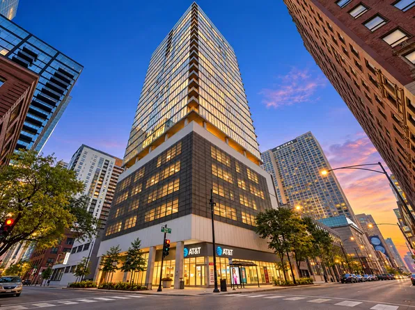550 N Saint Clair St APT 1902, Chicago, IL 60611