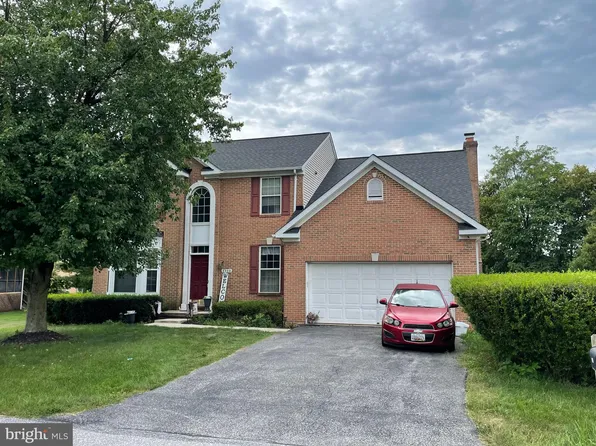9906 Kurtyka Cir, Hagerstown, MD 21740
