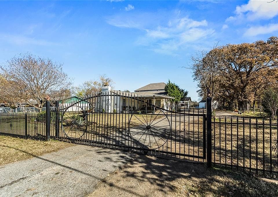 1st image of 11942 Garden Grove Dr