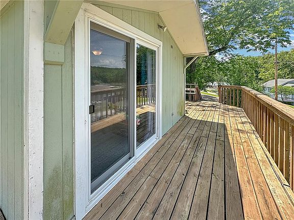 5th image of 29822 McGinnis Rd