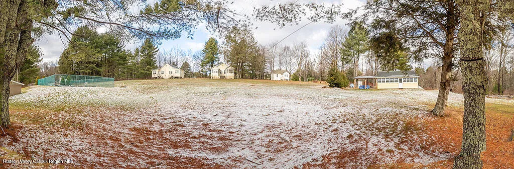 224 Camp Road photo 1