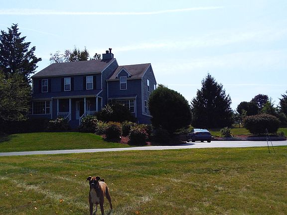 3rd image of 11 Peachtree Dr