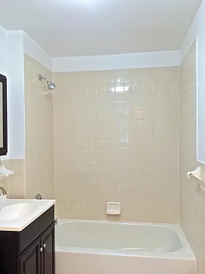 Rented by RC REAL ESTATE OF NEW YORK | media 22