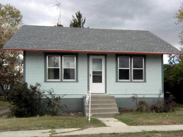 1st image of 715 Jefferson St