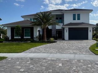 9140 Coral Isles Cir, Palm Beach Gardens, FL 33412