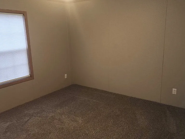 Van Buren Estates — Photo 21