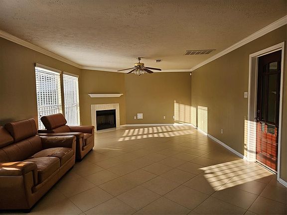2nd image of 2522 Toms Brook Dr