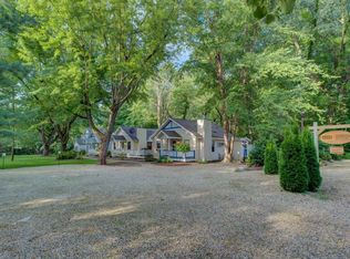 10222 Town Line Rd #A-B, Union Pier, MI 49129