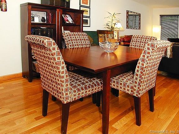 5th image of 19 Bellevue Ave #A