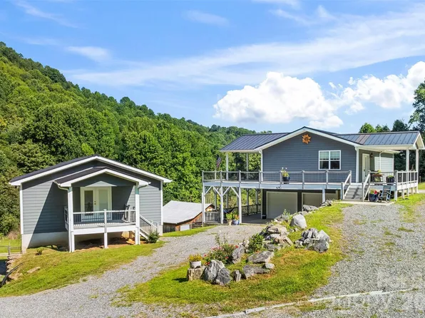 2345 Sugar Camp Rd, Marshall, NC 28753