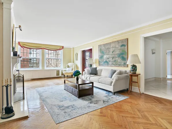 439 East 51st Street image 1 of 16