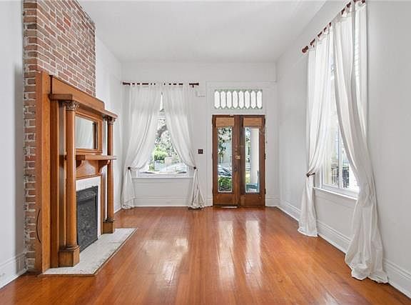 4th image of 523 Henry Clay Ave