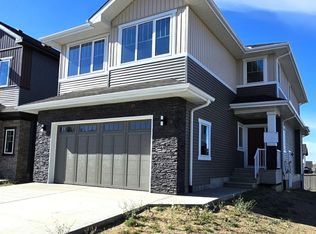 1135 Gyrfalcon Cres NW, Edmonton, AB T5S0S5