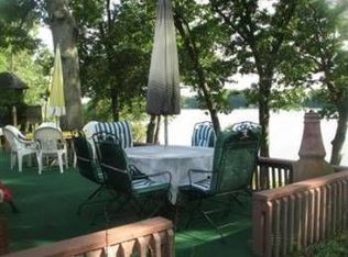 18037 Day Lake Ct, Vandalia, MI 49095