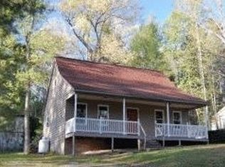 312 Alabama Ave, Hendersonville, NC 28739