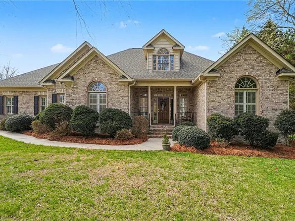 4257 Wayne Rd, Greensboro, NC 27407