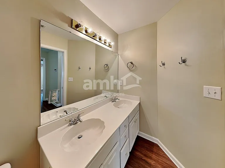 8207 Abbottsgate Ln — Photo 17