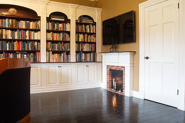 Rented by Ian Alexander Realty Group LLC | media 6