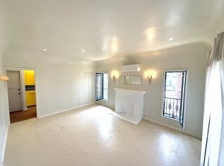812 N Vendome St #3, Los Angeles, CA 90026