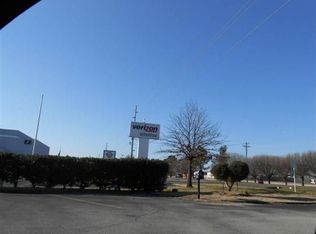 1708 S Caraway Rd, Jonesboro, AR 72401