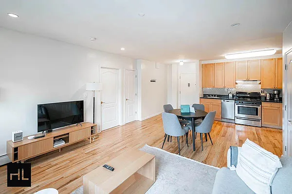 Rented by Highline Residential | media 4