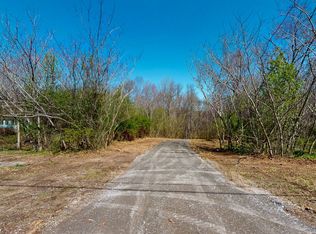 1461 Southside Rd, Southside, TN 37171