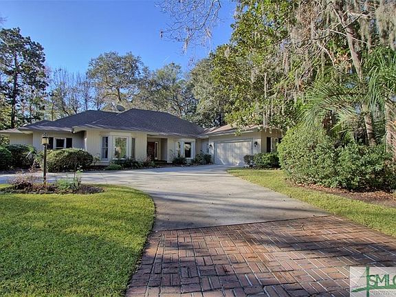 3rd image of 6 Old South Ln