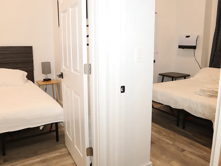455 Pavonia Ave #1A — Photo 6
