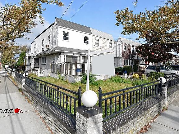 2nd image of 2684 E 63rd St