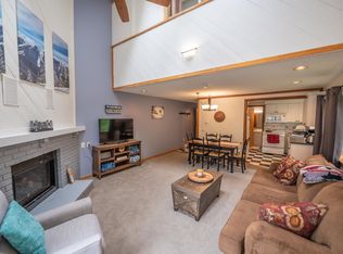 11 Snowtree Lane Bi, West Dover, VT 05356