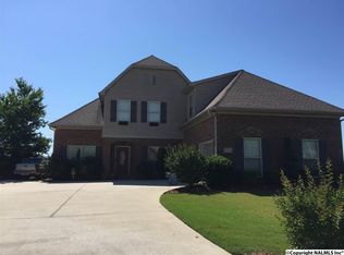 6723 McEachern Ln SE, Owens Cross Roads, AL 35763