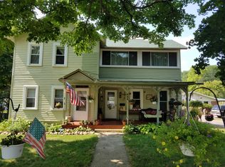208 W Madison St, Manchester, MI