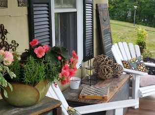 14 Bay St, Highlands, NJ 07732