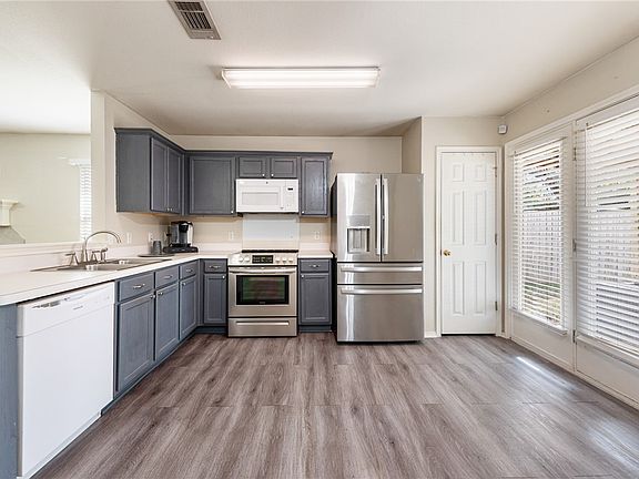 4th image of 4608 Northwood Dr
