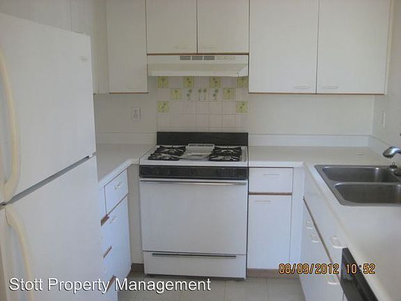 2nd image of 91-1048 Kalehuna St APT C