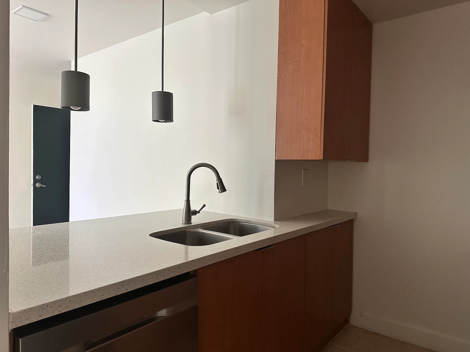 1530 Brickell Ave — Photo 2