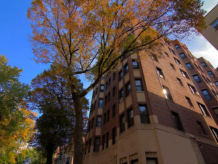 515 W. Briar — Photo 1