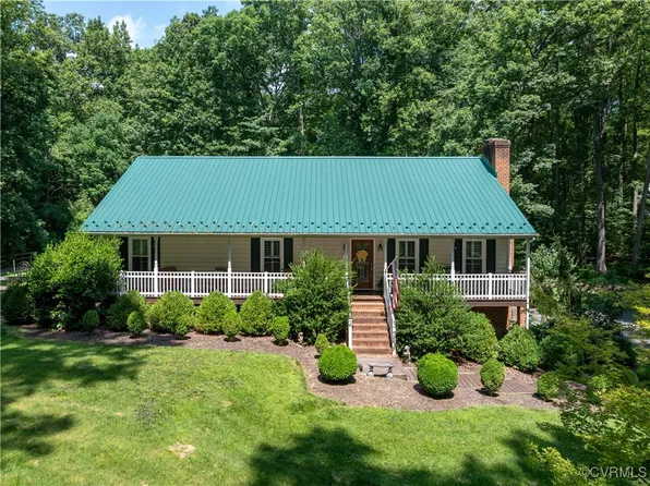 12227 Stirrup Cup Ln, Rockville, VA 23146