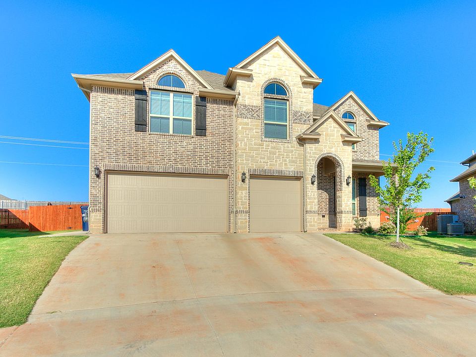 1st image of 6417 NW 162nd Ct