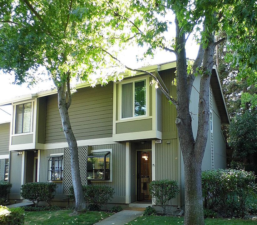 1st image of 340 Eastgate Ln
