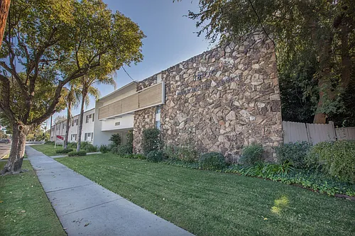 18100 Roscoe Blvd Photo 1
