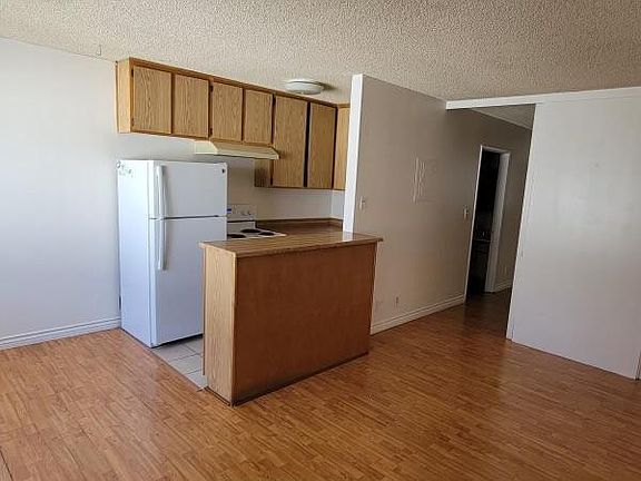 3rd image of 7011 Vassar Ave APT 6