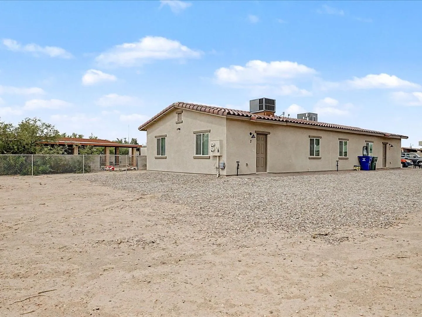Price Reduction! $500 Off First Full Month's Rent! — Photo 3
