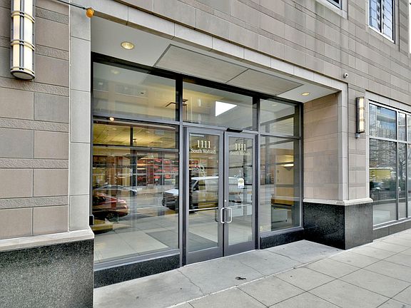 2nd image of 1111 S Wabash Ave APT 2901