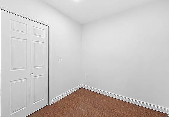 5th image of 111 E 38th St #1C
