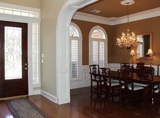 22 Glentrace Cir, Spring, TX 77382